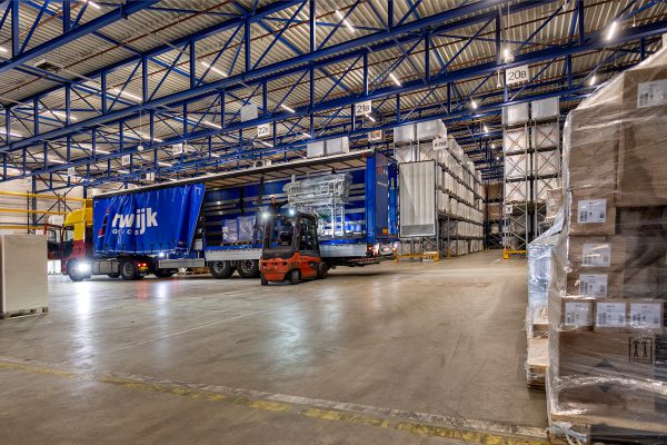 tautliner transport